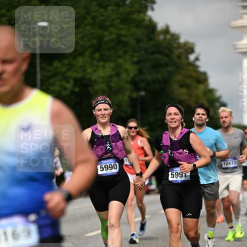 29.06.2025 - hella hamburg halbmarathon Dr. Thomas Lammeyer http://msf.ph/oto/8274529 29.06.2025 10:15:28 Kennedybrücke 1166, 1531, 1866, 1992, 4227, 5254, 5379, 5990, 5991, 7571, 9169, 9191, 10042, 10372, 10428, 11321 meine-sportfotos.de