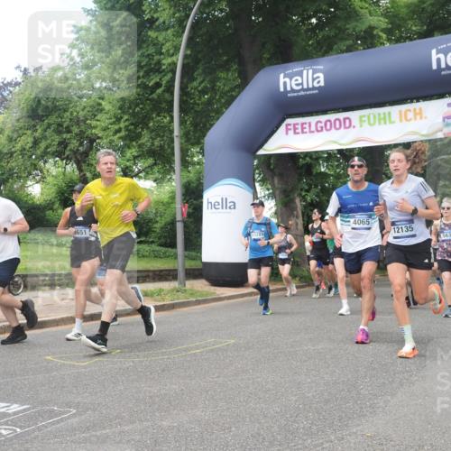 29.06.2025 - hella hamburg halbmarathon KatJ http://msf.ph/oto/8274535 29.06.2025 10:40:08 Zwischen KM18-KM19 2444, 3209, 3715, 4065, 5638, 8273, 8390, 8587, 8651 meine-sportfotos.de