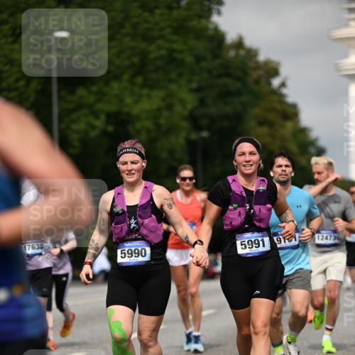 29.06.2025 - hella hamburg halbmarathon Dr. Thomas Lammeyer http://msf.ph/oto/8274574 29.06.2025 10:15:28 Kennedybrücke 1166, 1531, 1866, 1992, 4227, 5254, 5379, 5990, 5991, 7571, 9169, 9191, 10042, 10372, 10428, 11321 meine-sportfotos.de