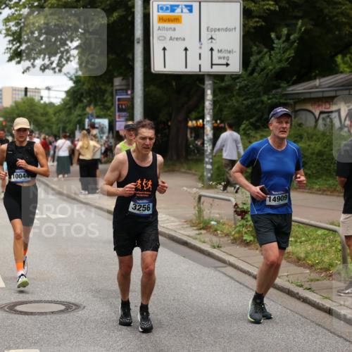 29.06.2025 - hella hamburg halbmarathon Yannick Fuchs http://msf.ph/oto/8274673 29.06.2025 10:49:19 20KM 1120, 1143, 1179, 1834, 2029, 2252, 2448, 2612, 3037, 3256, 4249, 4616, 4897, 5021, 5643, 6891, 7147, 7221, 7976, 8573, 8618, 8691, 10044, 10188, 10582, 11231, 11568, 12248, 12483, 12544, 12545, 13234, 13236, 13470, 14750, 14909, 15300, 15484, 15584, 15854, 15868, 15896, 16108, 16110, 16213, 16334, 16609, 17133, 17603, 17940, 18190, 18290, 19047 meine-sportfotos.de