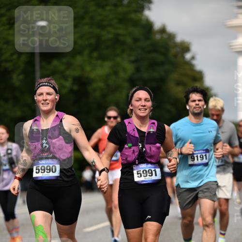 29.06.2025 - hella hamburg halbmarathon Dr. Thomas Lammeyer http://msf.ph/oto/8274715 29.06.2025 10:15:29 Kennedybrücke 1166, 1531, 1866, 1992, 4227, 5254, 5379, 5990, 5991, 7571, 8368, 9169, 9191, 10042, 10372, 10428, 11321 meine-sportfotos.de