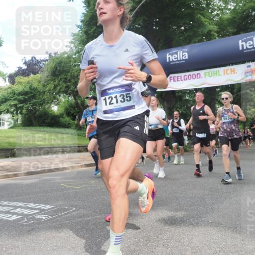 29.06.2025 - hella hamburg halbmarathon KatJ http://msf.ph/oto/8274746 29.06.2025 10:40:10 Zwischen KM18-KM19 2208, 3715, 4065, 5378, 5638, 6481, 7896, 8273, 8587, 8651 meine-sportfotos.de