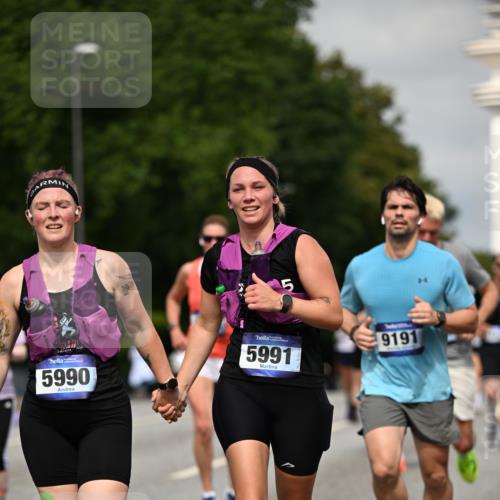 29.06.2025 - hella hamburg halbmarathon Dr. Thomas Lammeyer http://msf.ph/oto/8274758 29.06.2025 10:15:29 Kennedybrücke 1166, 1531, 1866, 1992, 4227, 5254, 5379, 5990, 5991, 7571, 8368, 9169, 9191, 10042, 10372, 10428, 11321 meine-sportfotos.de