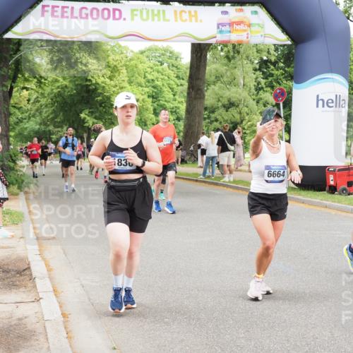 29.06.2025 - hella hamburg halbmarathon MichiJ http://msf.ph/oto/8274809 29.06.2025 10:56:39 Zwischen KM18-KM19 1745, 1766, 1830, 1850, 2359, 5191, 6664, 6871, 10297, 11525, 12457, 14617, 18343 meine-sportfotos.de