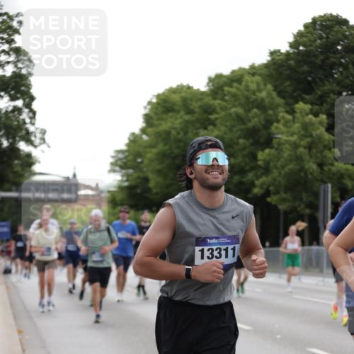 29.06.2025 - hella hamburg halbmarathon Jannik Wohlers http://msf.ph/oto/8274836 29.06.2025 10:34:19 Lombardsbrücke 1025, 2023, 2355, 3130, 3420, 5453, 6034, 6171, 6310, 6329, 6335, 6843, 7020, 7386, 7644, 7733, 8369, 8793, 9122, 9164, 9448, 9514, 10335, 10674, 11122, 11245, 11646, 12164, 12236, 12382, 12764, 13311, 13416, 13471, 13473, 14273, 15310, 15380, 15477, 16238, 16311, 16390, 17412, 18892 meine-sportfotos.de