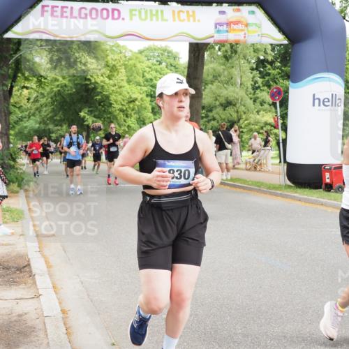 29.06.2025 - hella hamburg halbmarathon MichiJ http://msf.ph/oto/8274872 29.06.2025 10:56:39 Zwischen KM18-KM19 1745, 1766, 1830, 1850, 2359, 5191, 6664, 6871, 10297, 11525, 12457, 14617, 18343 meine-sportfotos.de