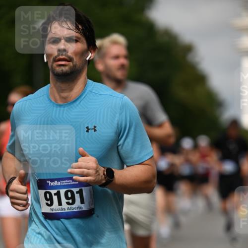 29.06.2025 - hella hamburg halbmarathon Dr. Thomas Lammeyer http://msf.ph/oto/8274925 29.06.2025 10:15:31 Kennedybrücke 1166, 1531, 1866, 1992, 2661, 4227, 5254, 5379, 5990, 5991, 7571, 8368, 9169, 9191, 10042, 10372, 10428, 11321 meine-sportfotos.de