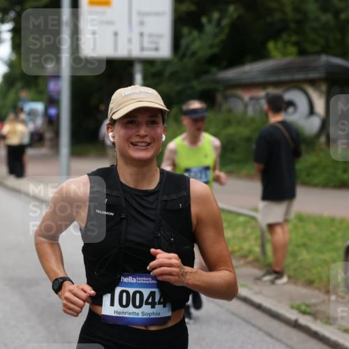 29.06.2025 - hella hamburg halbmarathon Yannick Fuchs http://msf.ph/oto/8274936 29.06.2025 10:49:21 20KM 1120, 1143, 1179, 1834, 2029, 2252, 2448, 2612, 3037, 3256, 4249, 4616, 4897, 5021, 5643, 6891, 7147, 7221, 7594, 7976, 8573, 8618, 8691, 10044, 10188, 10582, 11231, 12248, 12483, 12544, 12545, 13234, 13236, 13470, 14365, 14750, 14909, 15300, 15484, 15584, 15868, 15896, 16108, 16110, 16176, 16213, 16334, 16521, 16609, 17133, 17259, 17603, 17734, 17940, 18190, 18290, 19047 meine-sportfotos.de