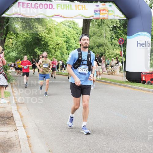 29.06.2025 - hella hamburg halbmarathon MichiJ http://msf.ph/oto/8275164 29.06.2025 10:56:44 Zwischen KM18-KM19 1745, 1766, 1830, 2359, 6871, 10297, 11595, 13237, 15038, 15772 meine-sportfotos.de