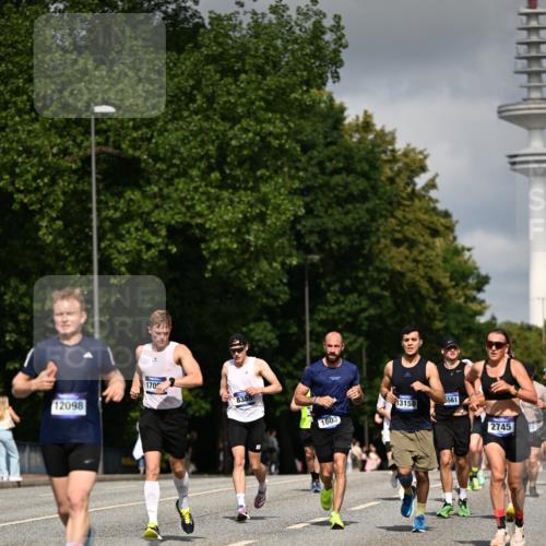 29.06.2025 - hella hamburg halbmarathon Dr. Thomas Lammeyer http://msf.ph/oto/8275312 29.06.2025 09:52:53 Kennedybrücke 1603, 2044, 2707, 2745, 2750, 2797, 2849, 2980, 3014, 3116, 3136, 4148, 4766, 5050, 5124, 5648, 6149, 6771, 7035, 7109, 7229, 8358, 8465, 9686, 9914, 10369, 11177 meine-sportfotos.de