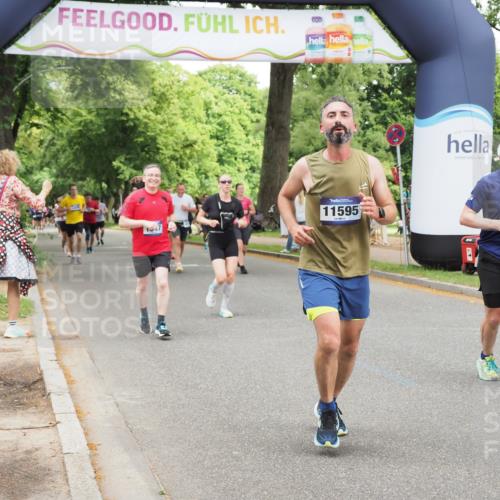 29.06.2025 - hella hamburg halbmarathon MichiJ http://msf.ph/oto/8275409 29.06.2025 10:56:47 Zwischen KM18-KM19 1347, 6871, 11595, 12658, 13237, 13818, 15037, 15038, 15772 meine-sportfotos.de