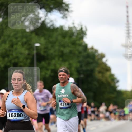 29.06.2025 - hella hamburg halbmarathon Dr. Thomas Lammeyer http://msf.ph/oto/8275499 29.06.2025 10:36:19 Kennedybrücke 1292, 1640, 1987, 2349, 2943, 3022, 3239, 3365, 3707, 3751, 3752, 3778, 4314, 4365, 4605, 4924, 5601, 5658, 5743, 5941, 6218, 6252, 6312, 6315, 7239, 7344, 7468, 7535, 7570, 7695, 7898, 8072, 8073, 8124, 8127, 8303, 8757, 9125, 9206, 9604, 10111, 10248, 10354, 10924, 11168, 11225, 11248, 11362 meine-sportfotos.de