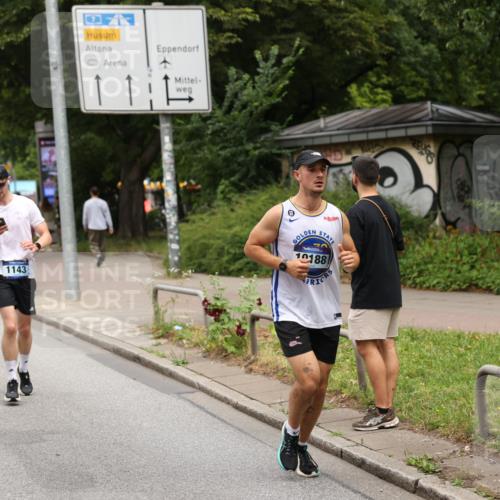 29.06.2025 - hella hamburg halbmarathon Yannick Fuchs http://msf.ph/oto/8275723 29.06.2025 10:49:24 20KM 1120, 1143, 1179, 1193, 1834, 2252, 2612, 3037, 3058, 3256, 4249, 4897, 5021, 5643, 6924, 7147, 7221, 7594, 7976, 8573, 8691, 10044, 10188, 10582, 11231, 12248, 12483, 12544, 12545, 13234, 13236, 13470, 14365, 14750, 14909, 15300, 15484, 15584, 15818, 15884, 16108, 16176, 16213, 16334, 16521, 16609, 17133, 17259, 17603, 17640, 17642, 17734, 17940, 18064, 18190, 18290, 19047 meine-sportfotos.de