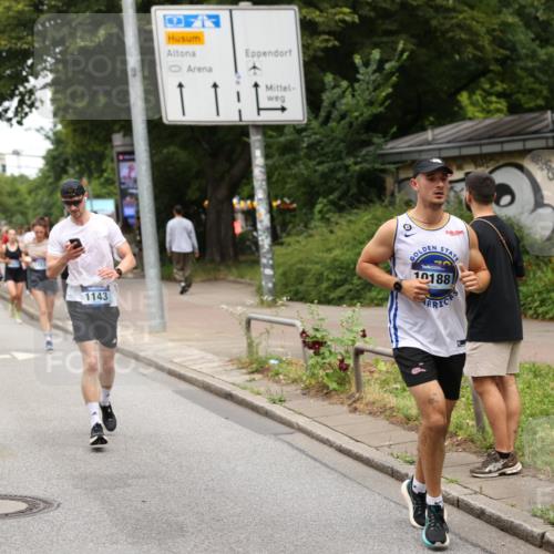 29.06.2025 - hella hamburg halbmarathon Yannick Fuchs http://msf.ph/oto/8275771 29.06.2025 10:49:24 20KM 1120, 1143, 1179, 1193, 1834, 2252, 2612, 3037, 3058, 3256, 4249, 4897, 5021, 5643, 6924, 7147, 7221, 7594, 7976, 8573, 8691, 10044, 10188, 10582, 11231, 12248, 12483, 12544, 12545, 13234, 13236, 13470, 14365, 14750, 14909, 15300, 15484, 15584, 15818, 15884, 16108, 16176, 16213, 16334, 16521, 16609, 17133, 17259, 17603, 17640, 17642, 17734, 17940, 18064, 18190, 18290, 19047 meine-sportfotos.de