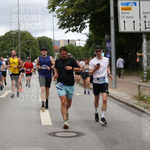 29.06.2025 - hella hamburg halbmarathon Yannick Fuchs http://msf.ph/oto/8275779 29.06.2025 10:49:24 20KM 1120, 1143, 1179, 1193, 1834, 2252, 2612, 3037, 3058, 3256, 4249, 4897, 5021, 5643, 6924, 7147, 7221, 7594, 7976, 8573, 8691, 10044, 10188, 10582, 11231, 12248, 12483, 12544, 12545, 13234, 13236, 13470, 14365, 14750, 14909, 15300, 15484, 15584, 15818, 15884, 16108, 16176, 16213, 16334, 16521, 16609, 17133, 17259, 17603, 17640, 17642, 17734, 17940, 18064, 18190, 18290, 19047 meine-sportfotos.de