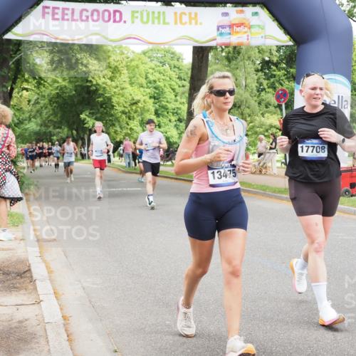 29.06.2025 - hella hamburg halbmarathon MichiJ http://msf.ph/oto/8275937 29.06.2025 10:56:55 Zwischen KM18-KM19 1347, 4904, 9338, 11542, 12658, 13475, 13818, 14540, 15037, 15663, 16255, 16826, 17708, 17806 meine-sportfotos.de