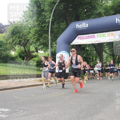 29.06.2025 - hella hamburg halbmarathon KatJ http://msf.ph/oto/8275965 29.06.2025 10:40:15 Zwischen KM18-KM19 1151, 1258, 2208, 3715, 3952, 4029, 5378, 5638, 6481, 7896, 8273, 8651 meine-sportfotos.de