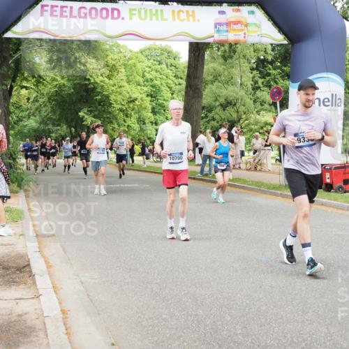 29.06.2025 - hella hamburg halbmarathon MichiJ http://msf.ph/oto/8276047 29.06.2025 10:56:58 Zwischen KM18-KM19 9338, 9663, 10700, 13475, 14540, 16255, 16826, 17708, 17806 meine-sportfotos.de