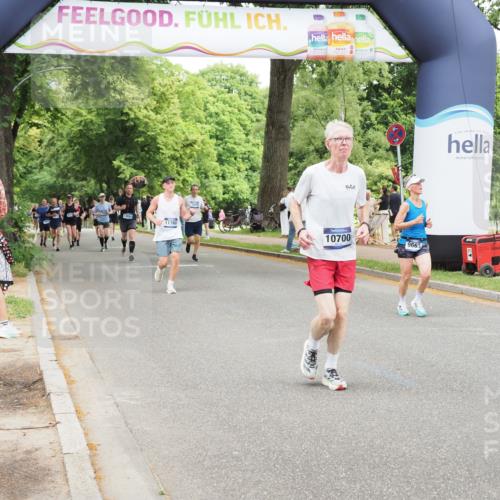 29.06.2025 - hella hamburg halbmarathon MichiJ http://msf.ph/oto/8276248 29.06.2025 10:56:59 Zwischen KM18-KM19 9338, 9663, 10700, 11780, 13475, 14540, 16255, 17708, 17806 meine-sportfotos.de