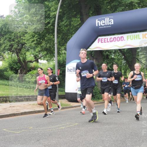 29.06.2025 - hella hamburg halbmarathon KatJ http://msf.ph/oto/8276288 29.06.2025 10:40:18 Zwischen KM18-KM19 1151, 1258, 3952, 4029, 5907, 6481, 8361 meine-sportfotos.de