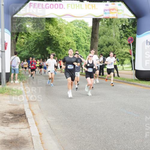 29.06.2025 - hella hamburg halbmarathon MichiJ http://msf.ph/oto/8276295 29.06.2025 10:31:44 Zwischen KM18-KM19 3437, 3928, 7185, 8664, 10237, 10669, 12554, 12723, 12776, 15383, 16697, 17251, 17391, 18650, 18678, 18689, 19038 meine-sportfotos.de