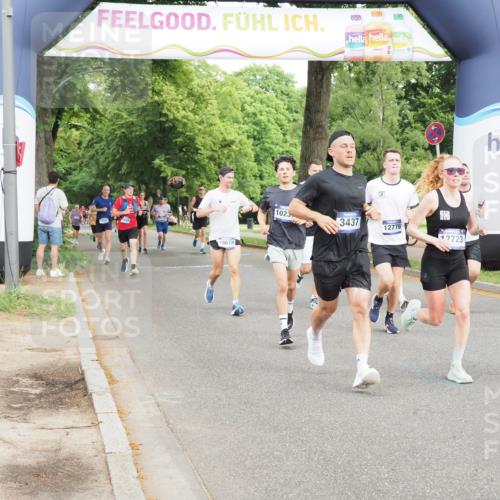 29.06.2025 - hella hamburg halbmarathon MichiJ http://msf.ph/oto/8276343 29.06.2025 10:31:45 Zwischen KM18-KM19 3437, 3928, 7185, 8664, 10237, 10669, 12723, 12776, 15383, 16697, 17251, 18650, 18678, 19038, 19051 meine-sportfotos.de