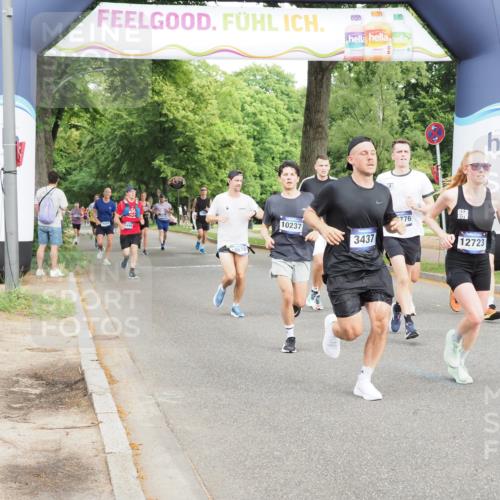 29.06.2025 - hella hamburg halbmarathon MichiJ http://msf.ph/oto/8276387 29.06.2025 10:31:45 Zwischen KM18-KM19 3437, 3928, 7185, 8664, 10237, 10669, 12723, 12776, 15383, 16697, 17251, 18650, 18678, 19038, 19051 meine-sportfotos.de