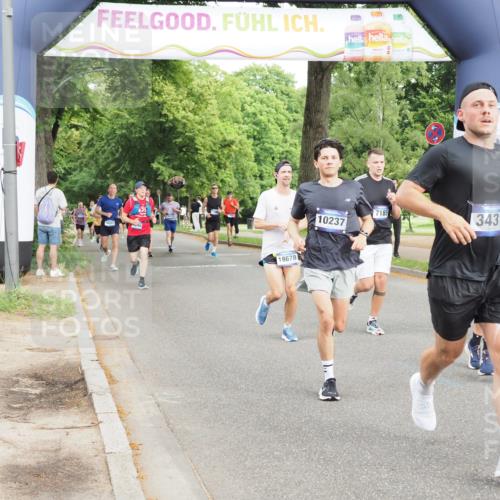 29.06.2025 - hella hamburg halbmarathon MichiJ http://msf.ph/oto/8276491 29.06.2025 10:31:46 Zwischen KM18-KM19 3437, 3928, 7185, 8664, 10237, 10669, 12723, 12776, 15383, 16697, 17251, 18650, 18678, 19038, 19051 meine-sportfotos.de