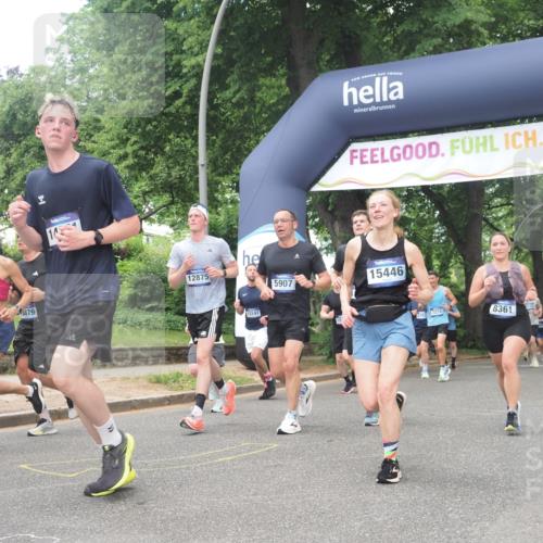 29.06.2025 - hella hamburg halbmarathon KatJ http://msf.ph/oto/8276502 29.06.2025 10:40:19 Zwischen KM18-KM19 1151, 1258, 2082, 3952, 4029, 5907, 8361 meine-sportfotos.de