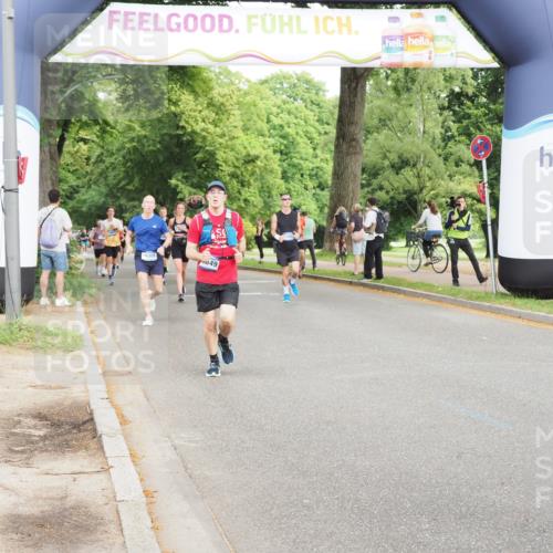 29.06.2025 - hella hamburg halbmarathon MichiJ http://msf.ph/oto/8276615 29.06.2025 10:31:47 Zwischen KM18-KM19 3437, 3928, 7185, 10237, 10669, 12723, 12776, 16697, 17251, 18650, 18678, 19038, 19051 meine-sportfotos.de