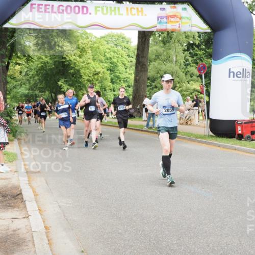 29.06.2025 - hella hamburg halbmarathon MichiJ http://msf.ph/oto/8276955 29.06.2025 10:57:06 Zwischen KM18-KM19 2055, 3844, 8755, 9663, 10685, 11271, 11780, 12521, 13796 meine-sportfotos.de