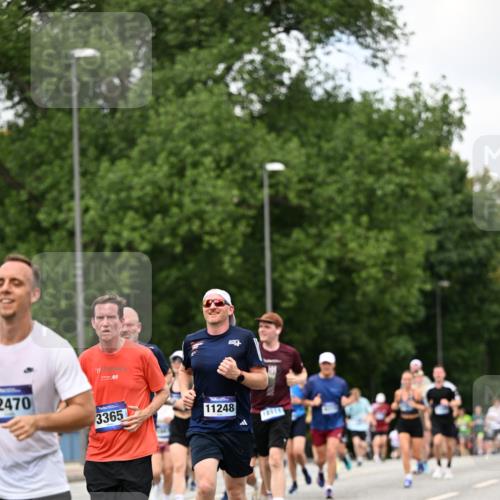 29.06.2025 - hella hamburg halbmarathon Dr. Thomas Lammeyer http://msf.ph/oto/8277099 29.06.2025 10:36:29 Kennedybrücke 1292, 1640, 1987, 2268, 2349, 2943, 3022, 3239, 3365, 3707, 3751, 3752, 3778, 4314, 4365, 4605, 4857, 5601, 5658, 5743, 5783, 5871, 5941, 6218, 6228, 6252, 6312, 6315, 6642, 7239, 7387, 7468, 7535, 7570, 7695, 7789, 8072, 8073, 8124, 8127, 8303, 8625, 8914, 9125, 9188, 9206, 9765, 10013, 10111, 10248, 10354, 10828, 10924, 11168, 11205, 11225, 11248, 11362 meine-sportfotos.de