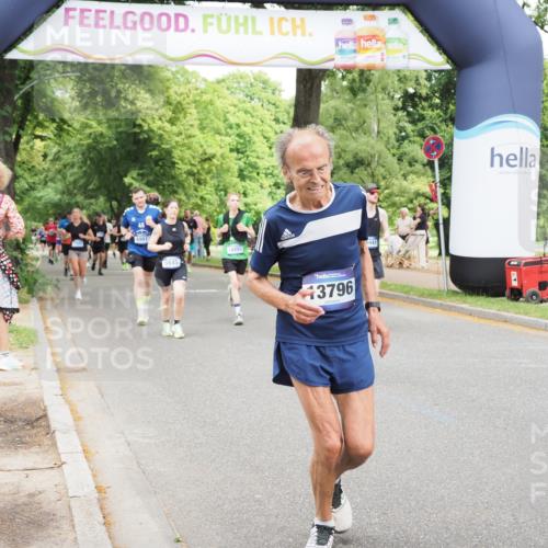 29.06.2025 - hella hamburg halbmarathon MichiJ http://msf.ph/oto/8277404 29.06.2025 10:57:11 Zwischen KM18-KM19 2055, 2277, 3834, 5845, 8755, 10685, 11271, 13796, 14404, 14497, 16441 meine-sportfotos.de