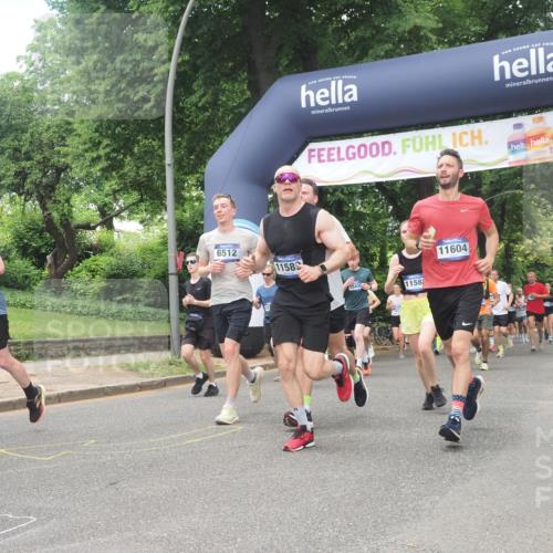 29.06.2025 - hella hamburg halbmarathon KatJ http://msf.ph/oto/8277491 29.06.2025 10:40:23 Zwischen KM18-KM19 1151, 1549, 2082, 4770, 5907, 6511, 6512, 7177, 7274, 8361 meine-sportfotos.de