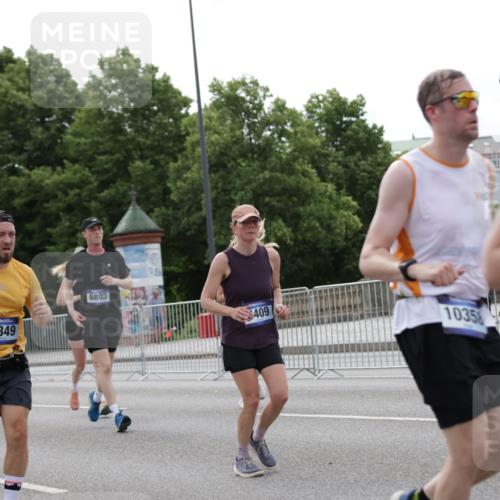 29.06.2025 - hella hamburg halbmarathon Jannik Wohlers http://msf.ph/oto/8277667 29.06.2025 10:34:41 Lombardsbrücke 1284, 1497, 1849, 2376, 2751, 3409, 4564, 4884, 5027, 6189, 6379, 6397, 6803, 7267, 7299, 7927, 9248, 10358, 10464, 10606, 11233, 11359, 11886, 12019, 12555, 13414, 13537, 13539, 13623, 13829, 14527, 15226, 15405, 15488, 15732, 15783, 15984, 16002, 16010, 16431, 16471, 16778, 16860, 17344, 17526, 17690, 17749 meine-sportfotos.de