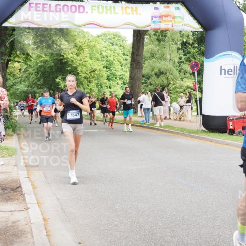 29.06.2025 - hella hamburg halbmarathon MichiJ http://msf.ph/oto/8277700 29.06.2025 10:57:15 Zwischen KM18-KM19 1527, 2277, 3834, 5845, 14404, 14497, 16441, 17847 meine-sportfotos.de