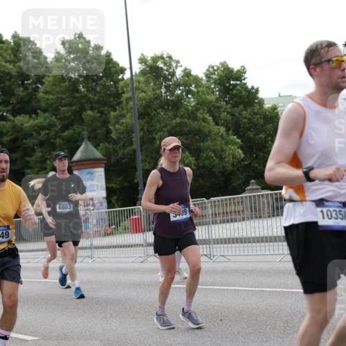 29.06.2025 - hella hamburg halbmarathon Jannik Wohlers http://msf.ph/oto/8277730 29.06.2025 10:34:41 Lombardsbrücke 1284, 1497, 1849, 2376, 2751, 3409, 4564, 4884, 5027, 6189, 6379, 6397, 6803, 7267, 7299, 7927, 9248, 10358, 10464, 10606, 11233, 11359, 11886, 12019, 12555, 13414, 13537, 13539, 13623, 13829, 14527, 15226, 15405, 15488, 15732, 15783, 15984, 16002, 16010, 16431, 16471, 16778, 16860, 17344, 17526, 17690, 17749 meine-sportfotos.de