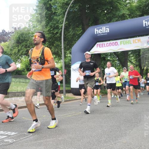 29.06.2025 - hella hamburg halbmarathon KatJ http://msf.ph/oto/8277795 29.06.2025 10:40:26 Zwischen KM18-KM19 1061, 1499, 1549, 2082, 4770, 6511, 6512, 6628, 6897, 7177, 7274 meine-sportfotos.de