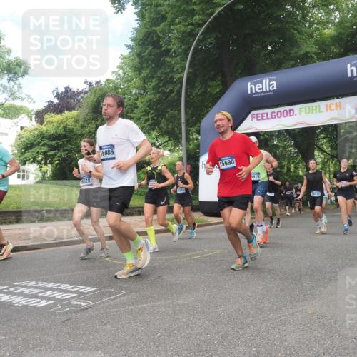 29.06.2025 - hella hamburg halbmarathon KatJ http://msf.ph/oto/8277944 29.06.2025 10:40:28 Zwischen KM18-KM19 1061, 1499, 1549, 2074, 4770, 6511, 6512, 6628, 6897, 7177, 7274 meine-sportfotos.de