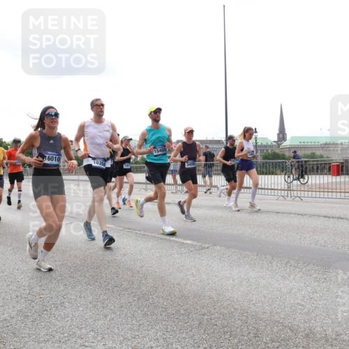 29.06.2025 - hella hamburg halbmarathon Lena Gebhardt http://msf.ph/oto/8277958 29.06.2025 10:35:11 Lombardsbrücke 16010, 15226, 1849, 15732, 10358, 15405, 3409, 1284, 1497, 1717, 1821, 1849, 2198, 2355, 2376, 2751, 3130, 3409, 3828, 3958, 4564, 4703, 4704, 4884, 5027, 5531, 5793, 6029, 6189, 6310, 6335, 6365, 6379, 6397, 6471, 6803, 6859, 7020, 7267, 7299, 7927, 8249, 8296, 8369, 8567, 8793, 9122, 9248, 10358, 10393, 10464, 10531, 10565, 10606, 11122, 11233, 11245, 11320, 11359, 11565, 11646, 11838, 11839, 11886, 12019, 12062, 12236, 12326, 12382, 12764 meine-sportfotos.de
