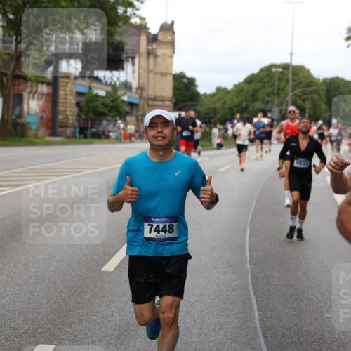 29.06.2025 - hella hamburg halbmarathon Yannick Fuchs http://msf.ph/oto/8277968 29.06.2025 10:37:18 20KM 1353, 1675, 1735, 2653, 4229, 4235, 5011, 5124, 5477, 7035, 7448, 7734, 7865, 9364, 9371, 9534, 9833, 10216, 10469, 11907, 12839, 13746, 14226, 14447, 14560, 14813, 15095, 15255, 15297, 15301, 15328, 15535, 15851, 16295, 16333, 16677, 17000, 17177, 17733, 17911, 18004, 18275, 18304, 18559, 18632, 18659, 18680, 18987 meine-sportfotos.de
