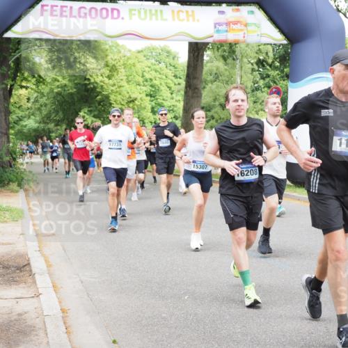 29.06.2025 - hella hamburg halbmarathon MichiJ http://msf.ph/oto/8278047 29.06.2025 10:57:20 Zwischen KM18-KM19 1173, 1527, 1859, 3729, 7209, 7840, 10428, 14015, 15307, 16208, 16437, 17128, 17731, 17847, 18913 meine-sportfotos.de