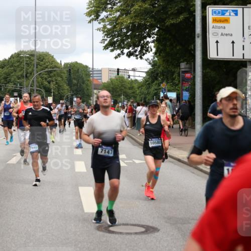 29.06.2025 - hella hamburg halbmarathon Yannick Fuchs http://msf.ph/oto/8278151 29.06.2025 10:49:32 20KM 1120, 1143, 1179, 1193, 1834, 2612, 3037, 3058, 3668, 4249, 4897, 5643, 5672, 6569, 6591, 6924, 7147, 7221, 7594, 7976, 8255, 8573, 8691, 10188, 10582, 11039, 11231, 12248, 12544, 12545, 13234, 13236, 13470, 14365, 15184, 15300, 15484, 15584, 15818, 15884, 16108, 16176, 16213, 16334, 16401, 16521, 16609, 16786, 17133, 17259, 17603, 17615, 17640, 17642, 17734, 17940, 18064, 18290, 18741, 18746, 18835, 19047, 19120 meine-sportfotos.de