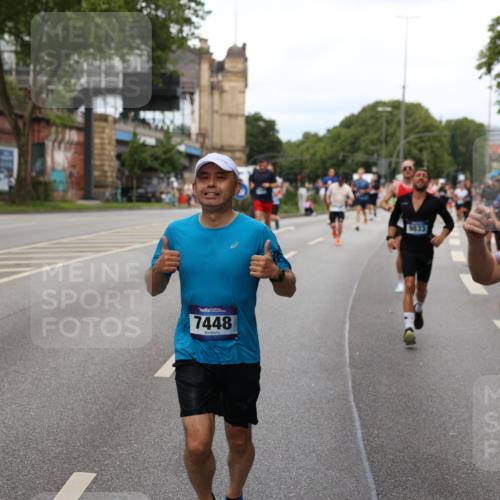 29.06.2025 - hella hamburg halbmarathon Yannick Fuchs http://msf.ph/oto/8278182 29.06.2025 10:37:19 20KM 1353, 1675, 1735, 2653, 4229, 4235, 5011, 5124, 5477, 7035, 7448, 7734, 7865, 9364, 9371, 9534, 9833, 10216, 10469, 11907, 12839, 13746, 14226, 14447, 14560, 14813, 15255, 15297, 15301, 15328, 15535, 15851, 16295, 16333, 16677, 17000, 17177, 17733, 17911, 18004, 18275, 18304, 18632, 18659, 18680, 18987 meine-sportfotos.de