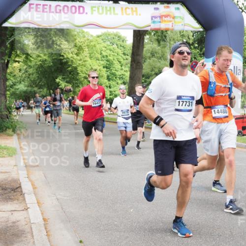 29.06.2025 - hella hamburg halbmarathon MichiJ http://msf.ph/oto/8278208 29.06.2025 10:57:22 Zwischen KM18-KM19 1173, 1527, 1859, 2990, 3691, 3729, 7209, 7840, 9975, 10428, 14015, 14488, 15307, 15700, 16208, 16437, 17128, 17731, 17847, 18493, 18913 meine-sportfotos.de