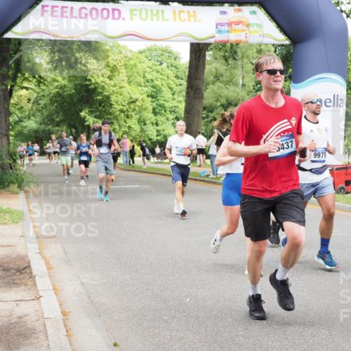 29.06.2025 - hella hamburg halbmarathon MichiJ http://msf.ph/oto/8278297 29.06.2025 10:57:24 Zwischen KM18-KM19 1173, 1859, 2990, 3691, 3729, 5423, 7209, 7840, 9975, 10428, 14015, 14488, 15307, 15700, 16208, 16437, 17128, 17472, 17731, 18493, 18913 meine-sportfotos.de
