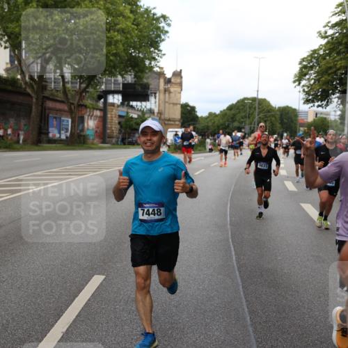29.06.2025 - hella hamburg halbmarathon Yannick Fuchs http://msf.ph/oto/8278339 29.06.2025 10:37:19 20KM 1353, 1675, 1735, 2653, 4229, 4235, 5011, 5124, 5477, 7035, 7448, 7734, 7865, 9364, 9371, 9534, 9833, 10216, 10469, 11907, 12839, 13746, 14226, 14447, 14560, 14813, 15255, 15297, 15301, 15328, 15535, 15851, 16295, 16333, 16677, 17000, 17177, 17733, 17911, 18004, 18275, 18304, 18632, 18659, 18680, 18987 meine-sportfotos.de