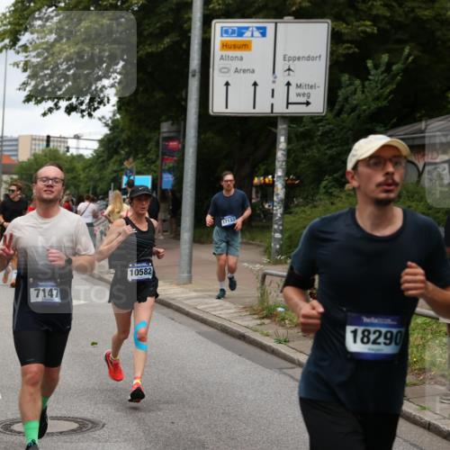 29.06.2025 - hella hamburg halbmarathon Yannick Fuchs http://msf.ph/oto/8278369 29.06.2025 10:49:32 20KM 1120, 1143, 1179, 1193, 1834, 2612, 3037, 3058, 3668, 4249, 4897, 5643, 5672, 6569, 6591, 6924, 7147, 7221, 7594, 7976, 8255, 8573, 8691, 10188, 10582, 11039, 11231, 12248, 12544, 12545, 13234, 13236, 13470, 14365, 15184, 15300, 15484, 15584, 15818, 15884, 16108, 16176, 16213, 16334, 16401, 16521, 16609, 16786, 17133, 17259, 17603, 17615, 17640, 17642, 17734, 17940, 18064, 18290, 18741, 18746, 18835, 19047, 19120 meine-sportfotos.de