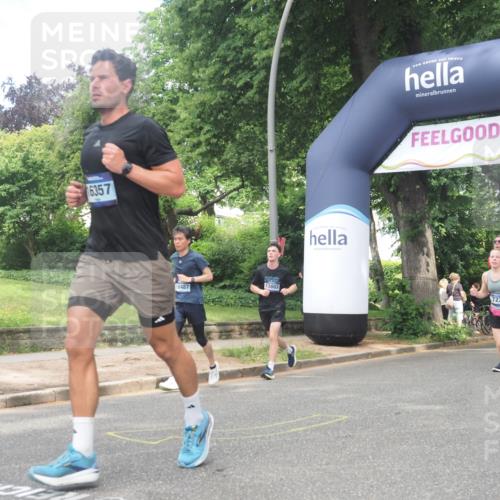29.06.2025 - hella hamburg halbmarathon KatJ http://msf.ph/oto/8278606 29.06.2025 10:40:32 Zwischen KM18-KM19 1061, 1499, 2074, 6628, 6877, 6897, 7232 meine-sportfotos.de