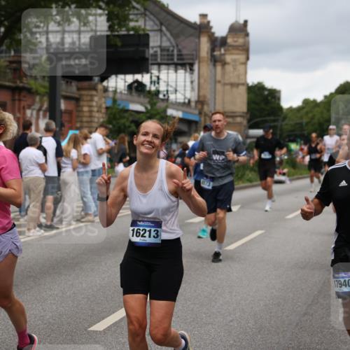 29.06.2025 - hella hamburg halbmarathon Yannick Fuchs http://msf.ph/oto/8278933 29.06.2025 10:49:34 20KM 1120, 1143, 1179, 1193, 1834, 2612, 3037, 3058, 3668, 4249, 4897, 5643, 5672, 6569, 6591, 6924, 7147, 7221, 7594, 7976, 8255, 8573, 8691, 9361, 9562, 10582, 11039, 11231, 12248, 12544, 12545, 13234, 13236, 13470, 14365, 15184, 15300, 15484, 15584, 15818, 15884, 16108, 16176, 16213, 16334, 16401, 16521, 16609, 16786, 17133, 17259, 17603, 17615, 17640, 17642, 17734, 17940, 18064, 18290, 18741, 18746, 18835, 19047, 19120 meine-sportfotos.de